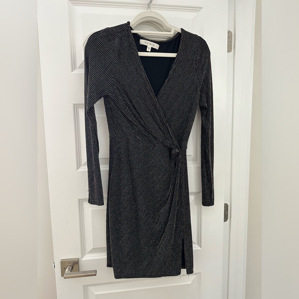 Sparkly long sleeve dress Size S